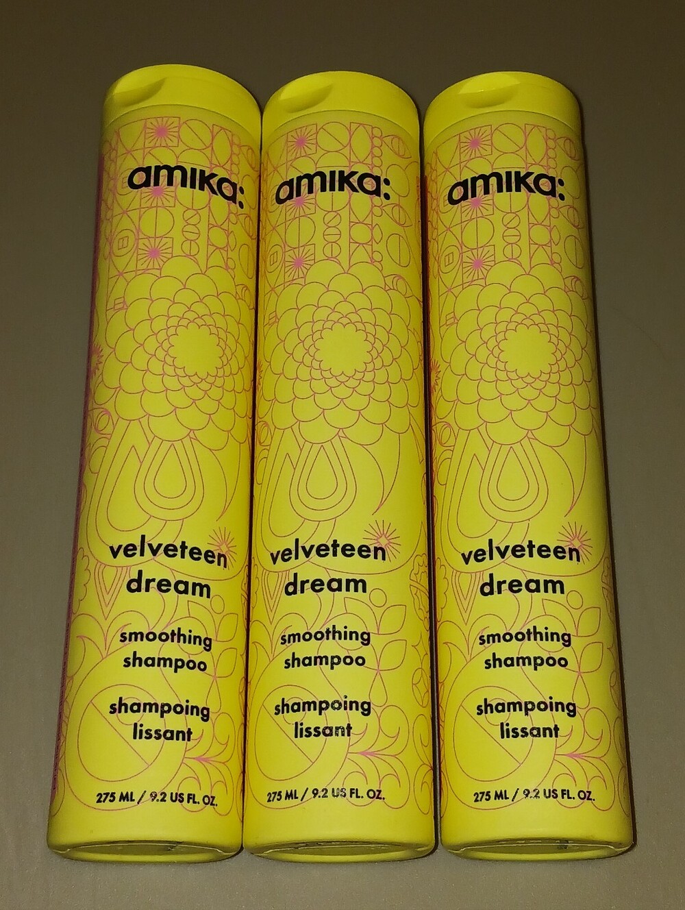 amika x3 Velveteen Dream Smoothing Shampoo